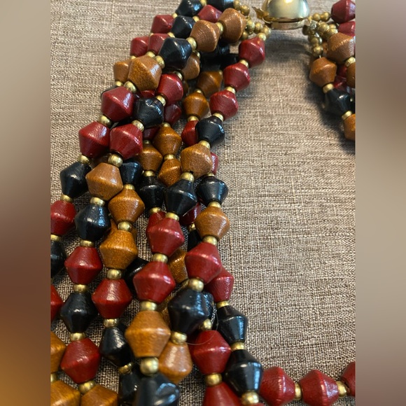 Elegant Paisley Scarf with Beaded Necklace - Picture 2 of 10